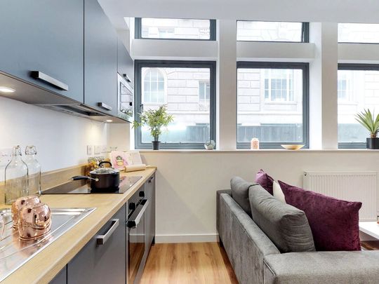 Apt 32, Gravity Residence - Photo 1