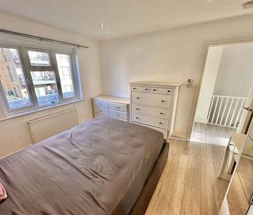 Bilton Road, Perivale, Greenford, UB6 - Photo 3