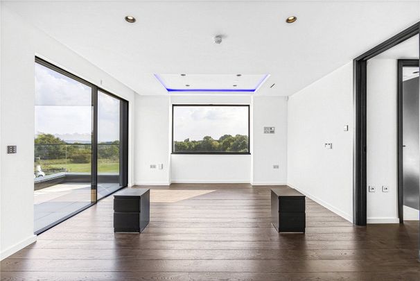 Rosebury Close, Goffs Oak - Photo 1