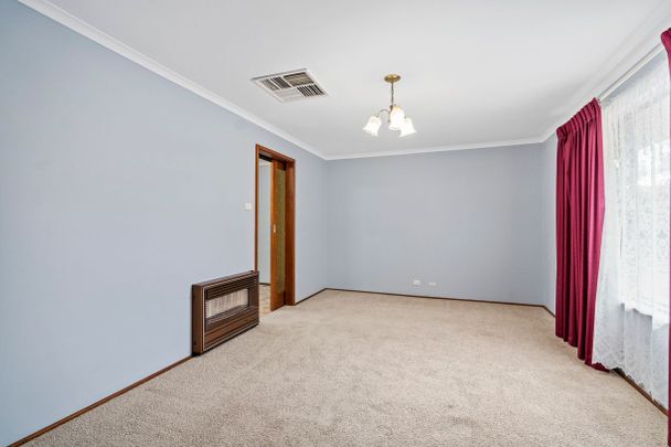 17 South Park Way, Mclaren Vale, SA 5171 - Photo 1