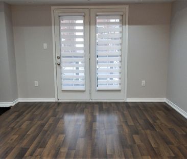 For Lease - 2492 Post Road Unit# 12, Oakville, Ontario - Photo 6