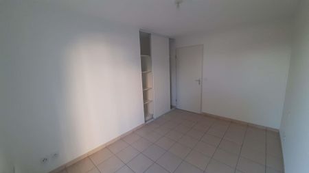 location Appartement T2 DE 42.69m² À L'ISLE D'ABEAU - Photo 4