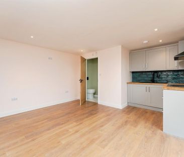 1 bedroom barn conversion to rent - Photo 6