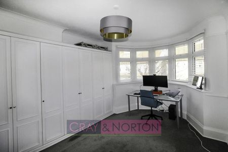 4 bedroom terraced house to rent - Photo 5