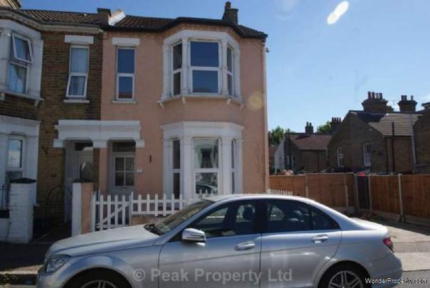 1 bedroom property to rent in Southend On Sea - Photo 1