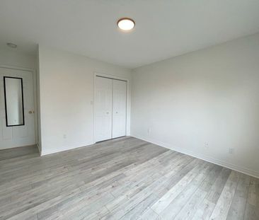 For Lease - 2116 Mountainside Drive Unit# Unit 2, Burlington, Ontario - Photo 1