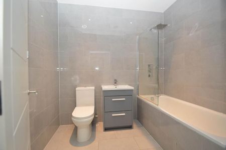 2 bedroom apartment to rent - Photo 5