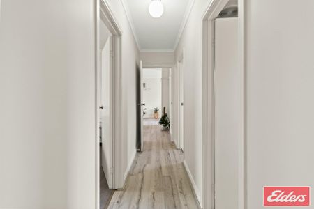 Great Location, Neat and Tidy Home! - Photo 2