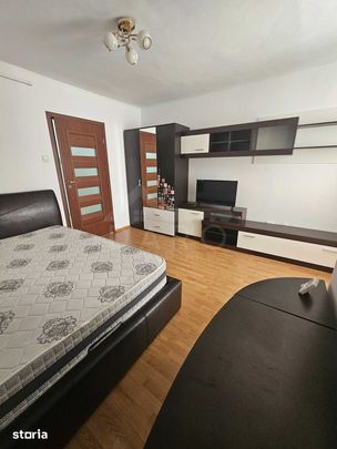 Garsoniera de inchiriat zona 7 noiembrie - Fotografie 1