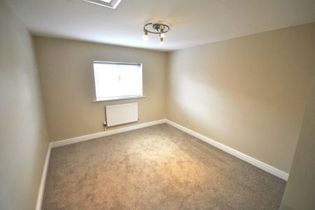 Sunderland Farm Close, Doncaster - Photo 2