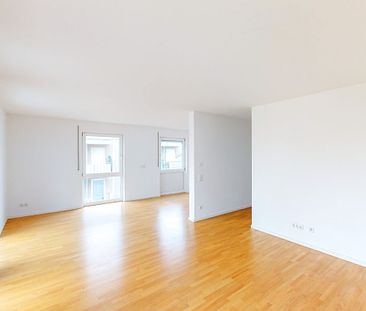 Perfekt für Familien: moderne 4-Zimmer Wohnung mit Balkon - Foto 2