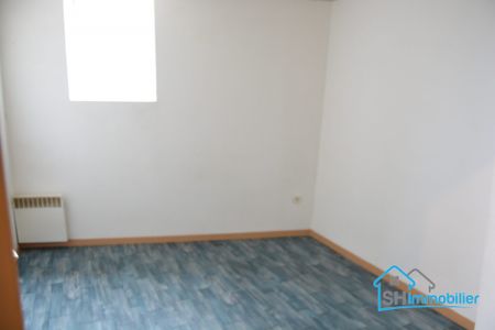 Location Appartement 3 pièces 55m² WATTRELOS 59150 - Photo 2