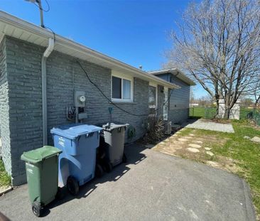 For Lease - 624 College Avenue, Guelph, Ontario - Photo 6