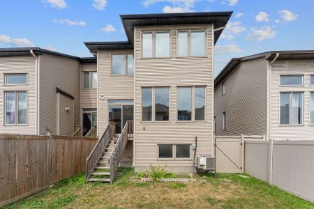 For Lease - 116 Popplewell Crescent, Barrhaven, Ontario - Photo 2