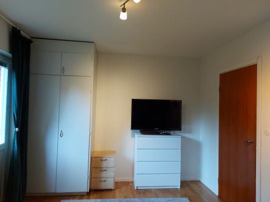 Kvarnparksvägen, Danderyd - Photo 1