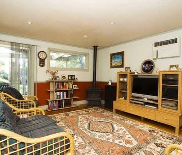 24 Panoramic Grove, Glen Waverley - Photo 5