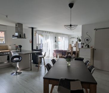 Location Maison 5 pièces 108m² - Photo 3