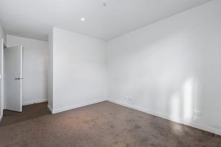 Thinking of selling? Contact our agent - Photo 4