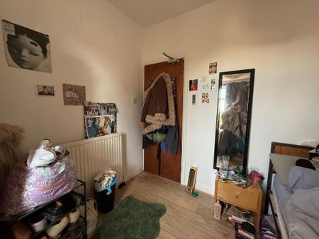 6 bedroom house to rent - Photo 3