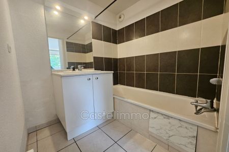 Location Appartement 2 pièces 35m² CASTELSARRASIN 82100 - Photo 4