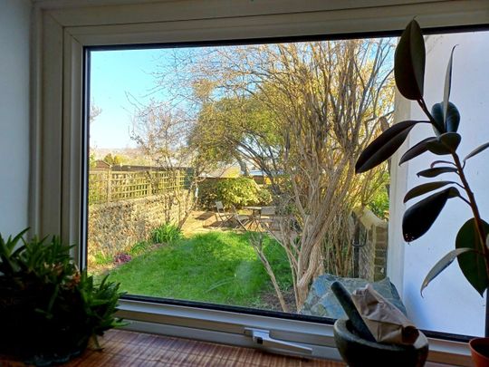 3 Bed Terraced House, Ladysmith Road, BN2 - Photo 1