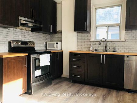 For Lease - 1348 Alexandra Avenue, Mississauga, Ontario - Photo 4