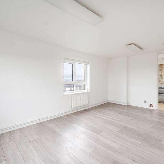 Churchill Court, Northolt, UB5 - Photo 1