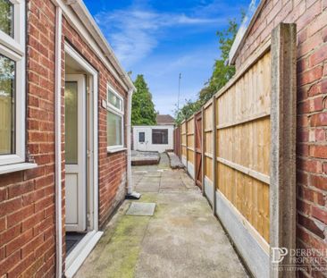 2 Bedroom Terraced House - Photo 3