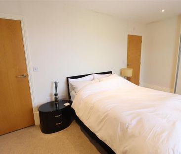 2 bedroom apartment to rent - Photo 3
