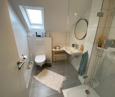 Charmante Dachgeschosswohnung in ruhiger Wohnlage von Wiedenbrück - Photo 5