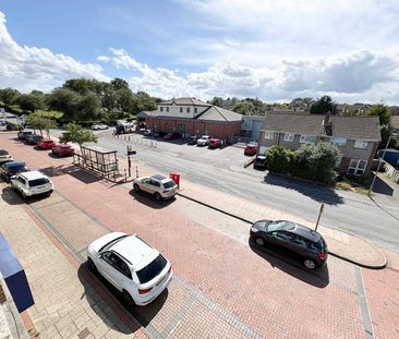 Wolds Drive, Keyworth, Nottingham - Photo 6