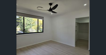 Brand New Double Storey House for Lease in Campbelltown - Photo 2