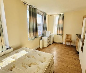 Flat share to rent - Photo 2