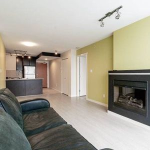 Amazing View with Lots of Amenities 2 Bed 2 Bath - Sahalee - Photo 2