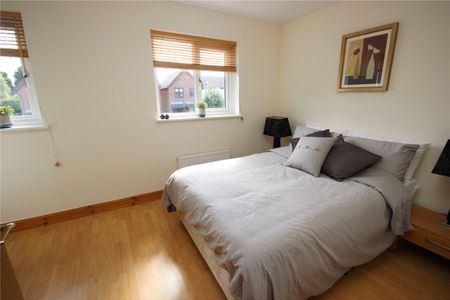 Gallivan Close, - Photo 3