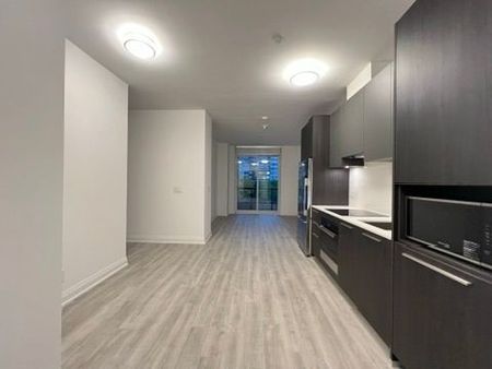 For Lease - 65 Broadway Avenue Unit# 404, Toronto, Ontario - Photo 3