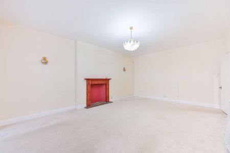 5 bedroom detached house to rent - Photo 3