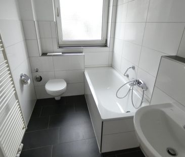 Schicke Erdgeschoss-Wohnung mit Balkon in ruhiger Lage - Photo 5