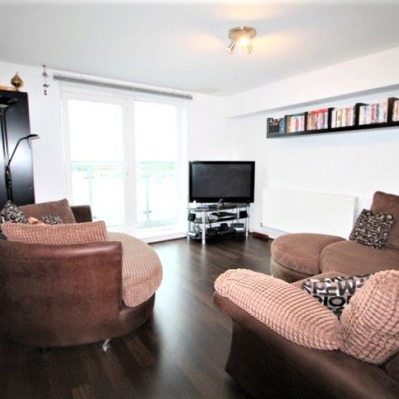 Bertelli Place, Mono Lane, Feltham,TW13 - Photo 1
