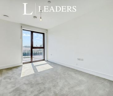 2 bedroom flat to rent - Photo 3