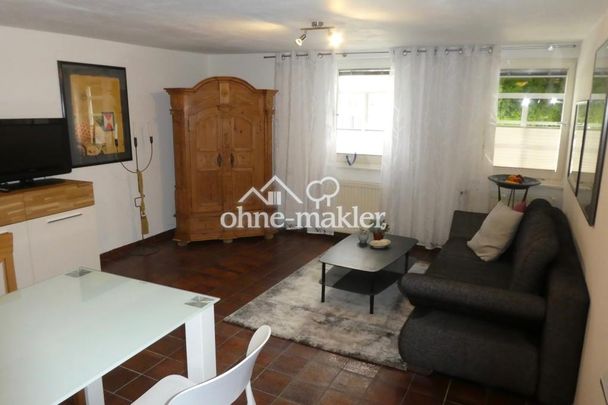 Möblierte 2 Zi-Wohnung in der Esslinger Altstadt, zentral und ruhig, Gartennutzung - Photo 1