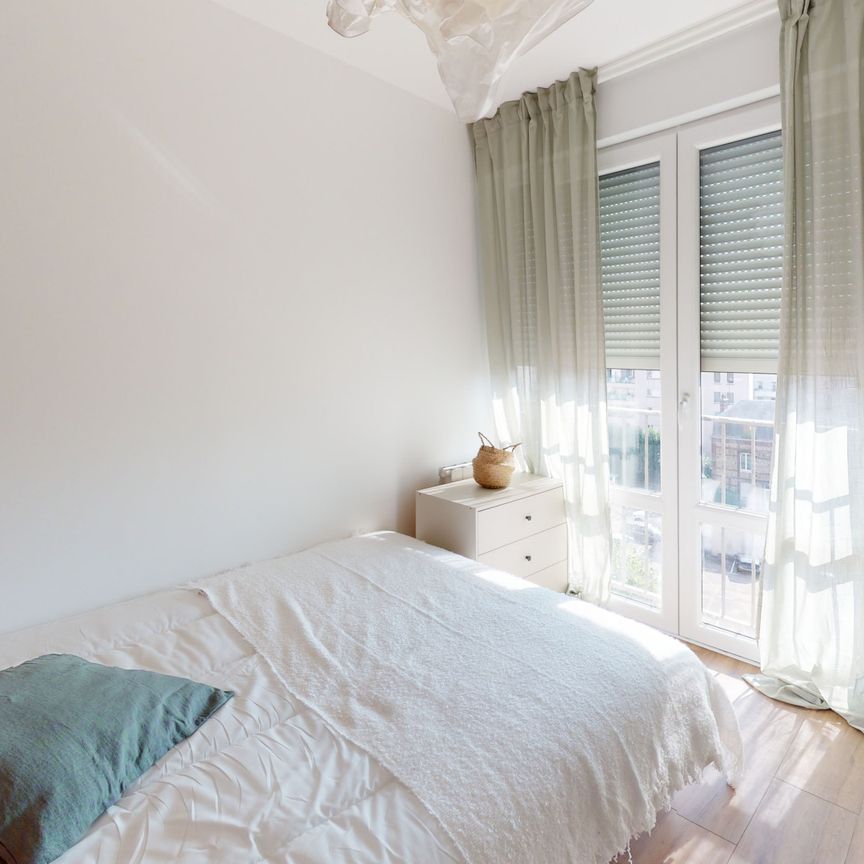 Bretagne P Roommate 4 Bedrooms at Rouen - Photo 1