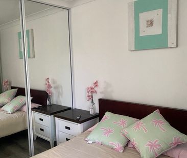 Surfers Paradise - Photo 4