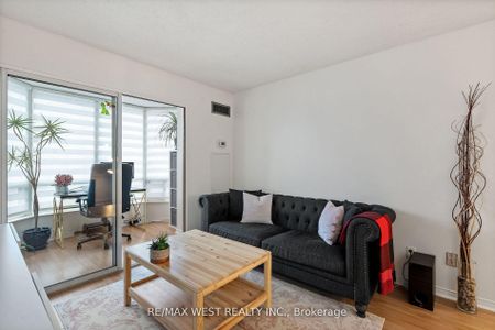For Lease - 155 Hillcrest Avenue Unit# 316, Mississauga, Ontario - Photo 3