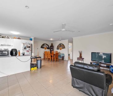 For Lease: Charming 4-Bedroom Family Home in Lowood, QLD! - Photo 2