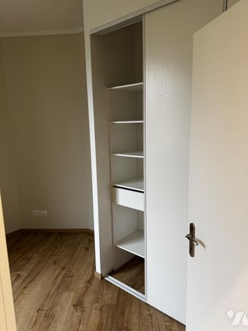 A LOUER TYPE 3 NEUF AVEC PARKING COUVERT - Photo 4