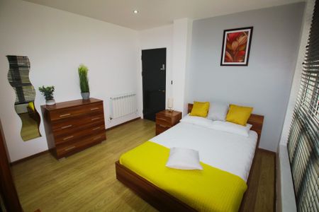 Park view, Stonebow house Block, St. Botolphs Crescent, Lincoln, Lincolnshire, LN5 8AZ - Photo 4