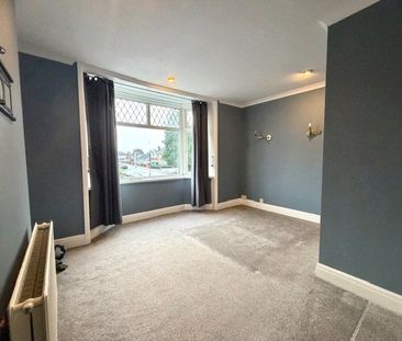 2 bedroom house to rent Butts Road, Southampton, SO19 - Photo 2