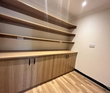 3 bedroom detached house to rent - Photo 2
