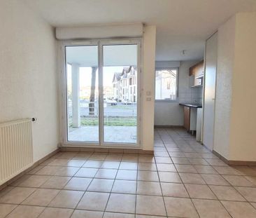 Location Appartement 2 pièces 45m² BONNEVILLE 74130 - Photo 3